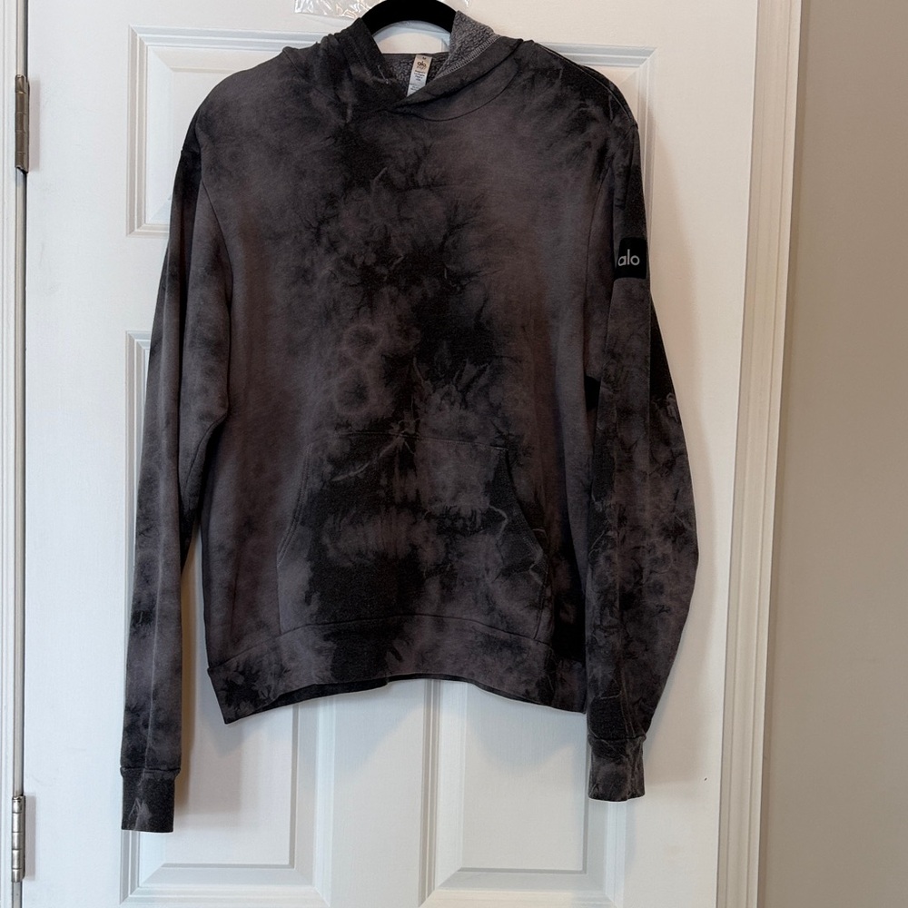 ALO Yoga Black Tie-Dye Women's Sweater